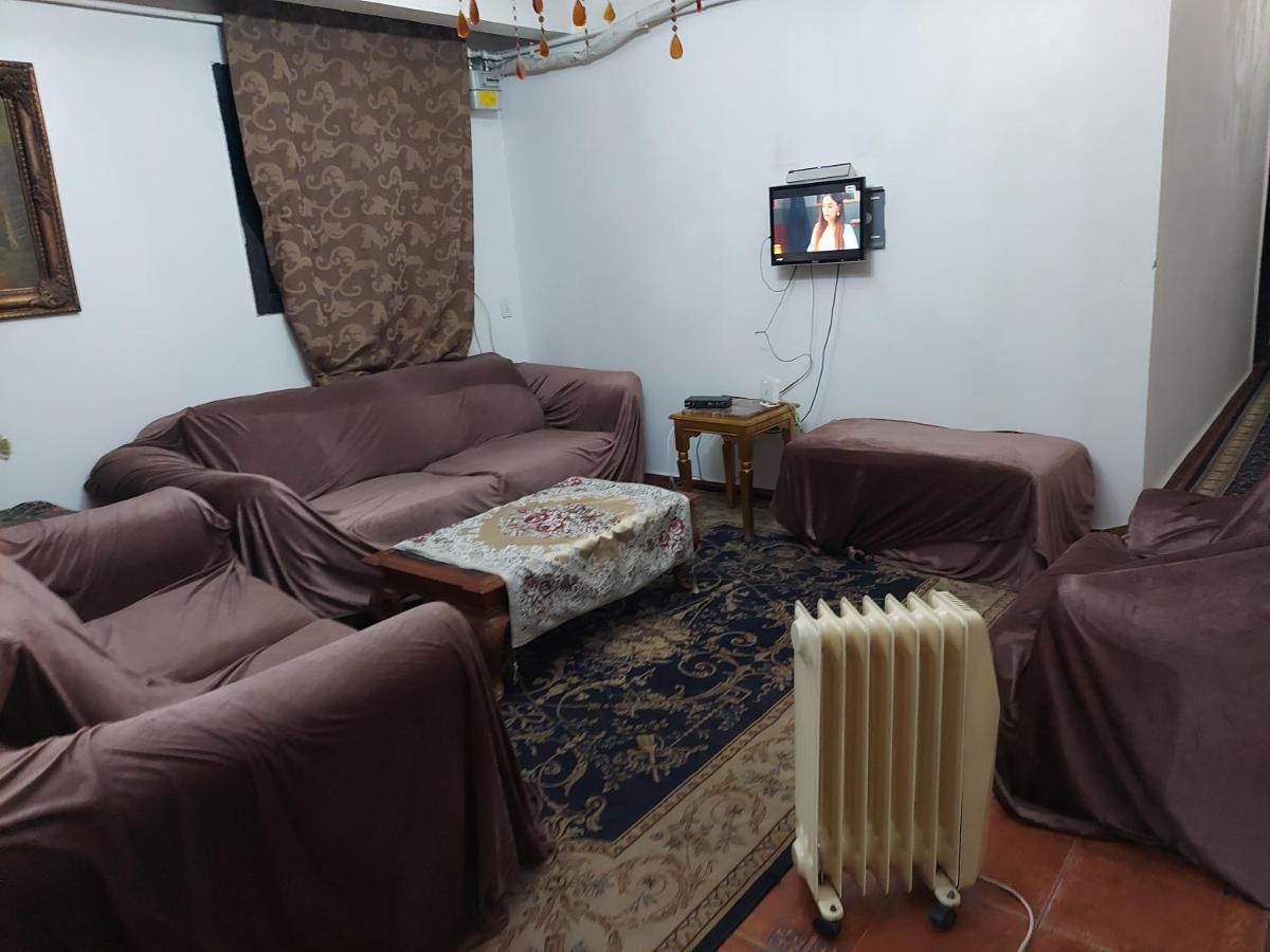 Al Moayad Apartment Near To Genina Mall, Abbas Al Akkad Kairo Exteriör bild