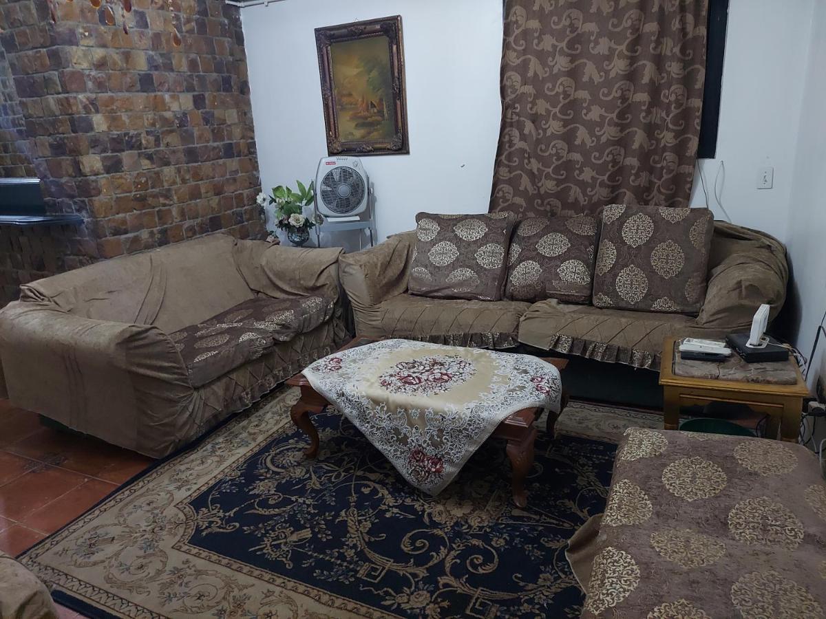 Al Moayad Apartment Near To Genina Mall, Abbas Al Akkad Kairo Exteriör bild